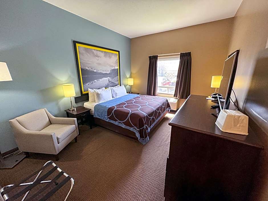 Super 8 by Wyndham Edmonton South