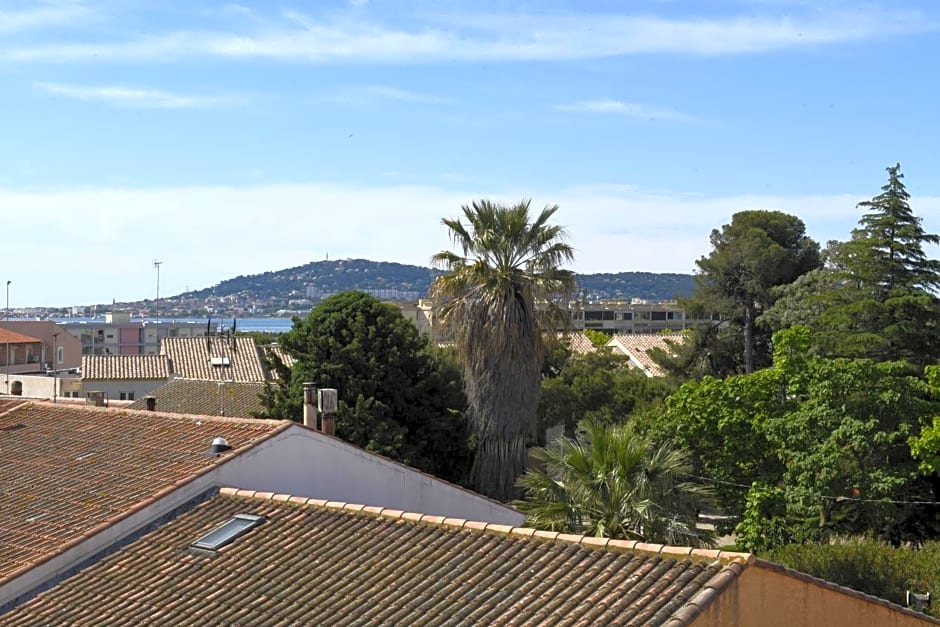 Cit'Hotel Azur Hotel