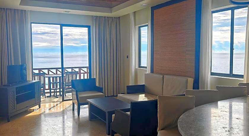 Sabah Beach Villas & Suites