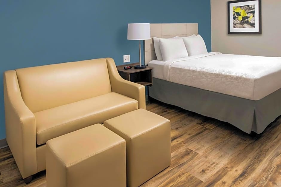 Woodspring Suites Cherry Hill