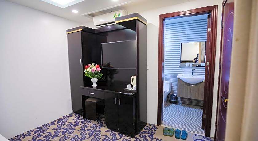 Gallant Hotel 154 - Near Cat Bi Airport