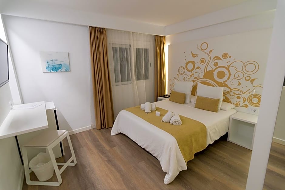 R2 Bahia Cala Ratjada - Adults Only