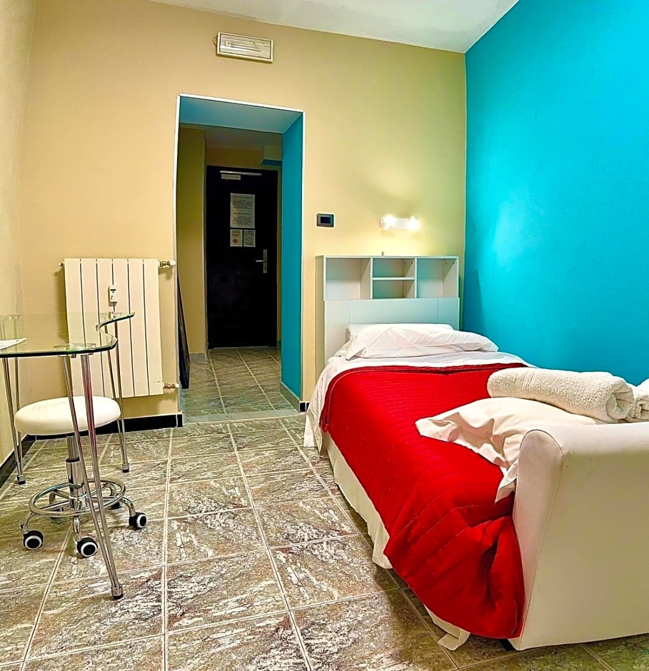 Mini Hotel