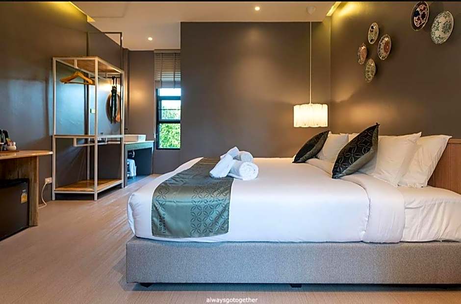 Pattanipirom Boutique Hotel