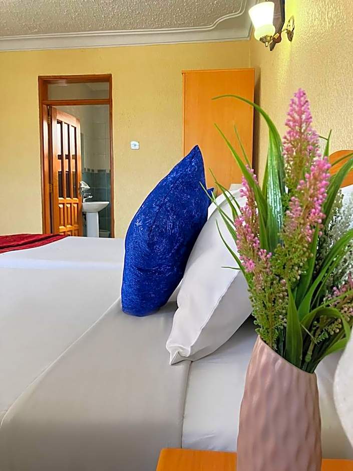 Rwizi Arch Hotel