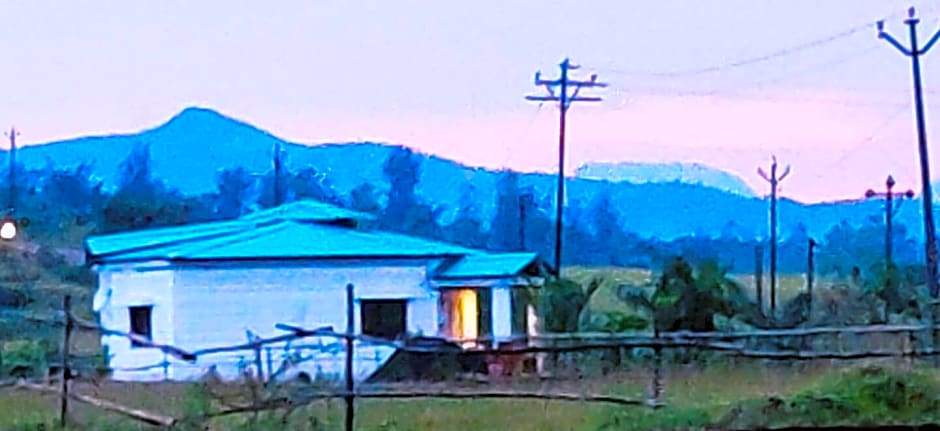 Club Shandilya-A Cheerful 3 BR Place in Nature lap