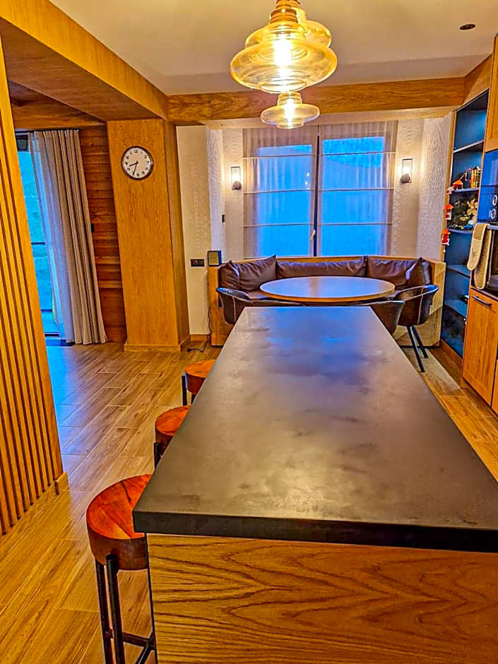 New Gudauri Four Seasons F4 by Gudauri Travel