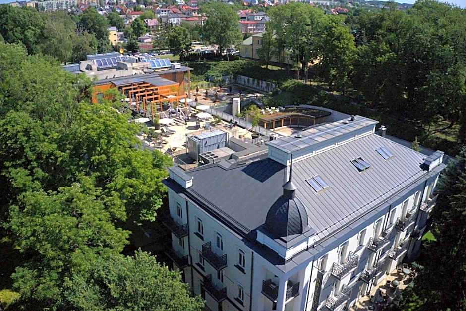 Bristol Art & Medical SPA