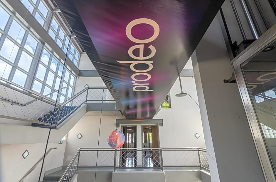 Prodeo Hotel + Lounge