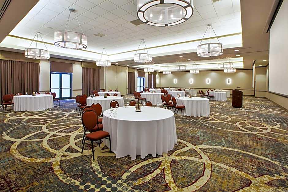 Embassy Suites By Hilton Columbus Airport