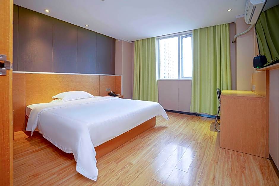 7 Days Inn Yunfu Luoding Central