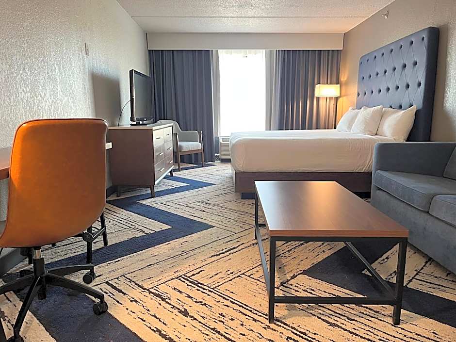Sky Point Hotel & Suites - Atlanta Airport