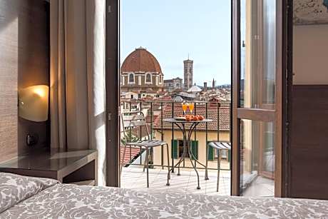 Superior Double Room with City View & Idro Sauna