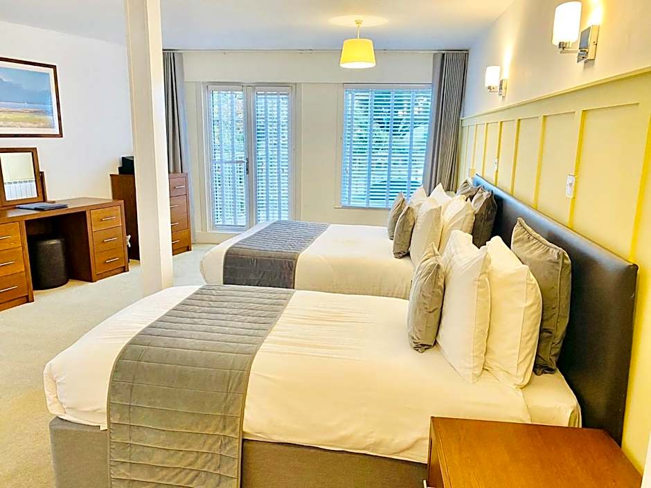 The White House Hotel