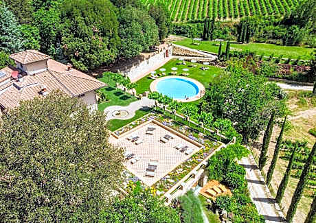 Villa Campomaggio Resort & SPA