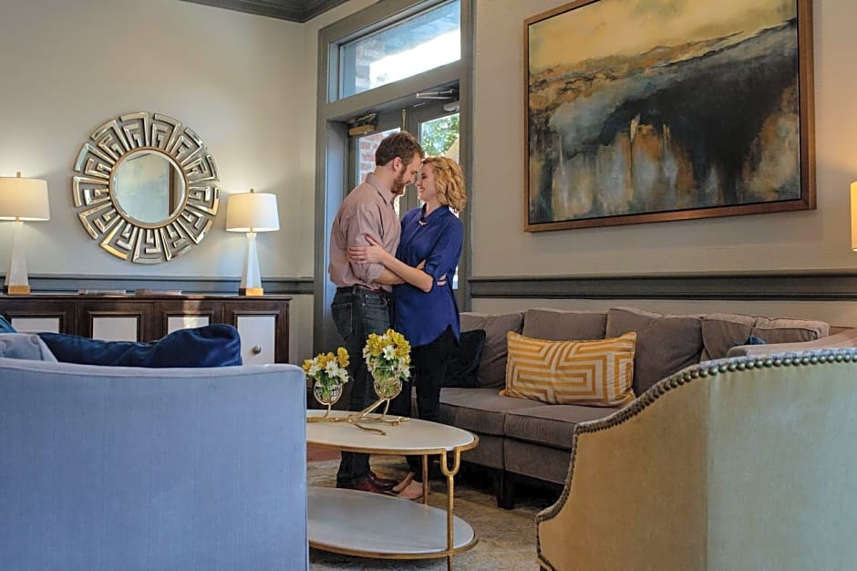 East Bay Inn, Historic Inns of Savannah Collection
