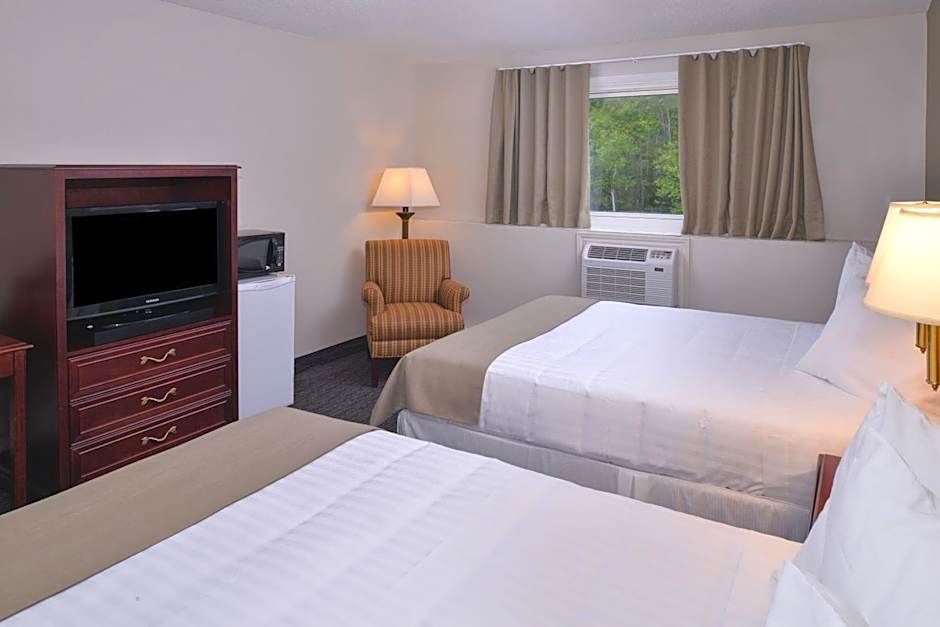 Photo 1 of 2 of Standard 2 Queen Beds, 1st Floor