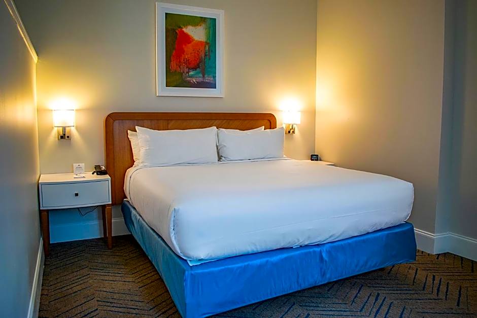 Centennial Plaza Resort Gulfport