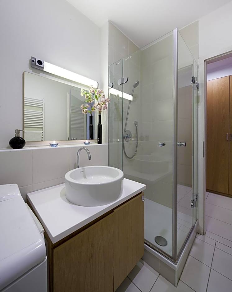 Quality Point Apartments 0-24 reception