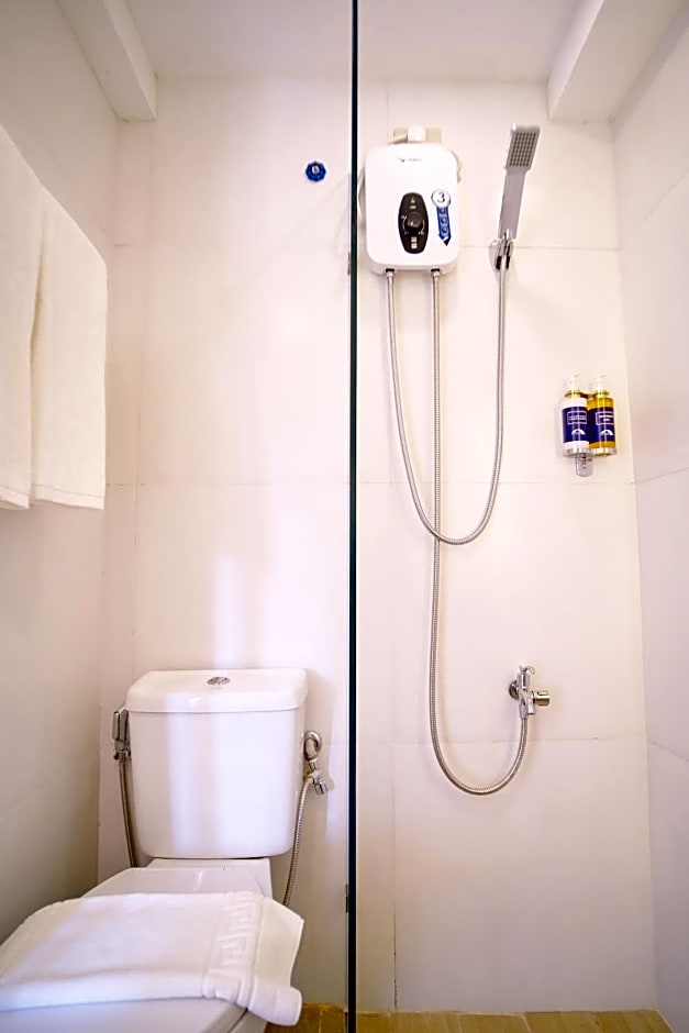 Bridge Hotel Express