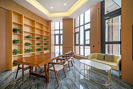 Jifeng Hotel Kashgar International Automobil City