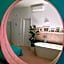 Le Coq Suites