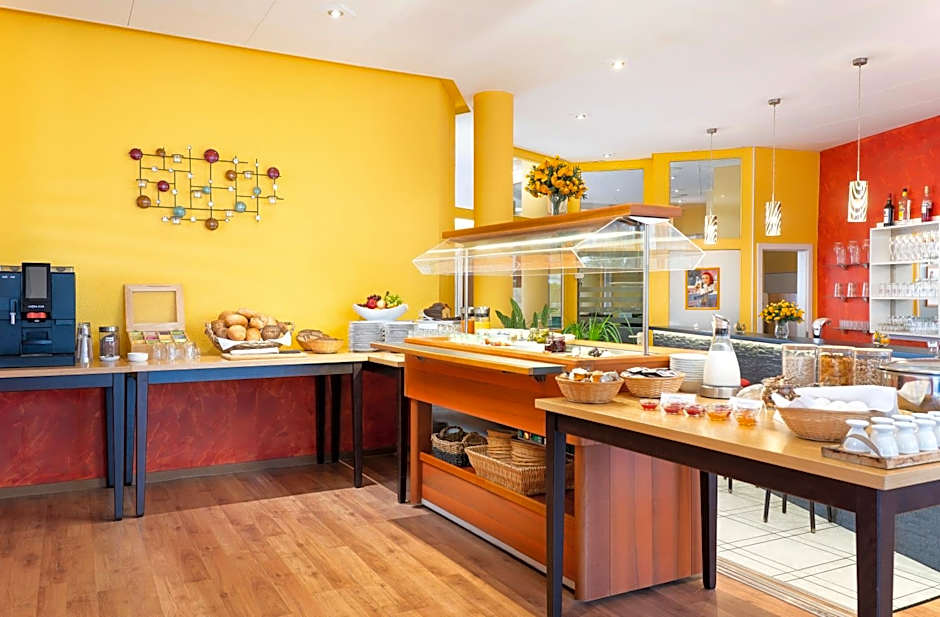 ates Hotel Lampertheim by AURUM