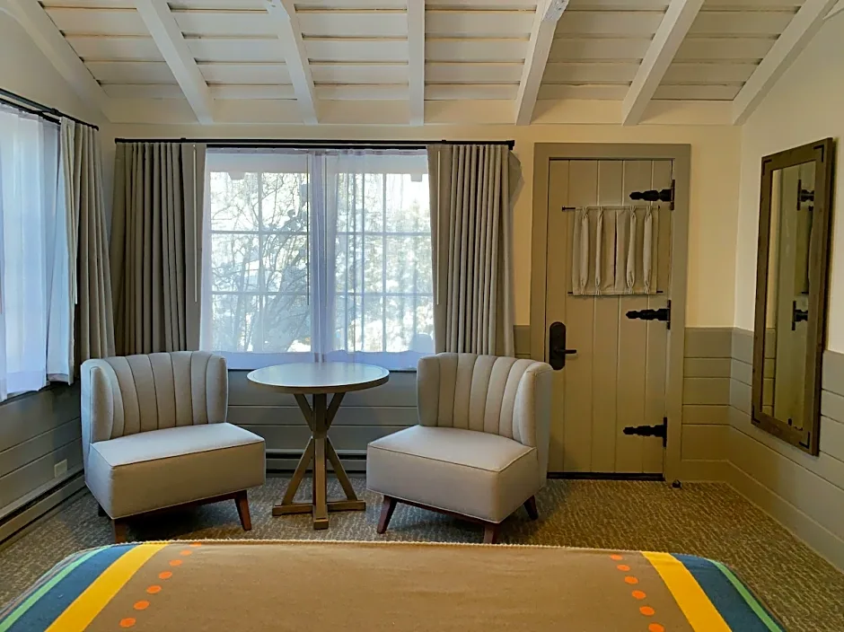 Bright Angel Lodge