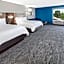 Holiday Inn Express Hotel & Suites Chicago-Algonquin By IHG