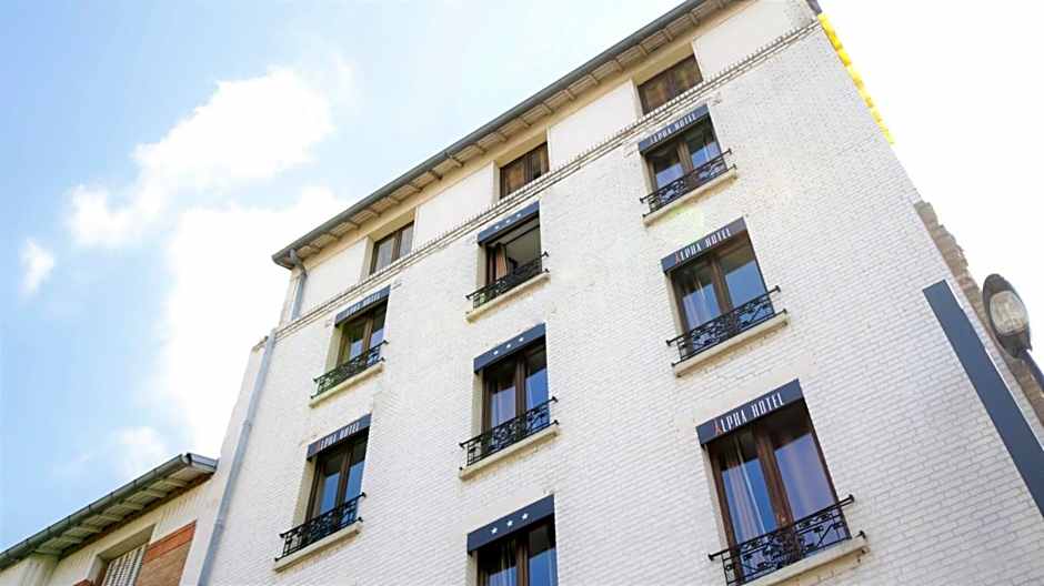 Hotel Alpha Paris Tour Eiffel