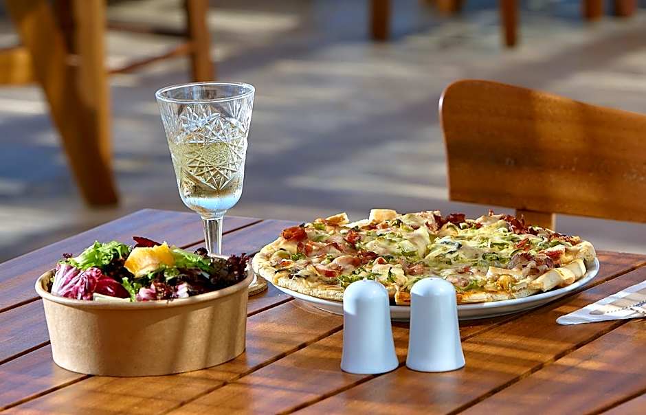 Sirens Beach & Village