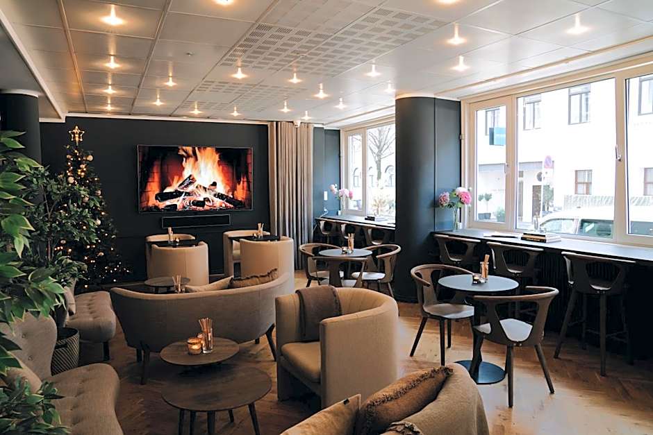 Hotel Maritime