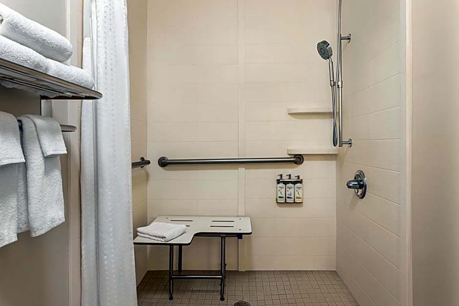 Holiday Inn Express Birmingham Irondale East By IHG