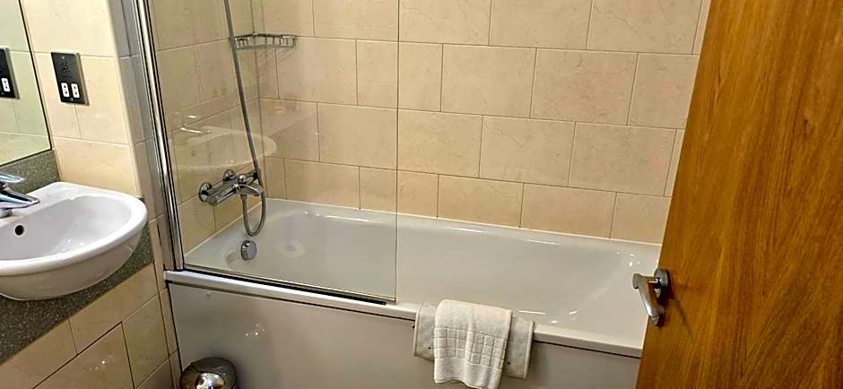 Shendish Manor Hotel