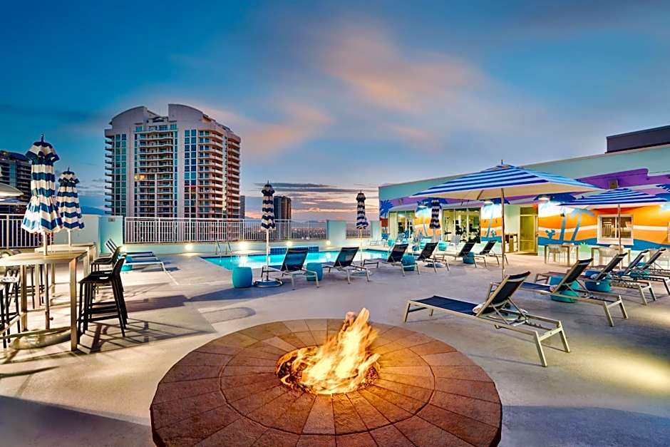 SpringHill Suites by Marriott Las Vegas Convention Center