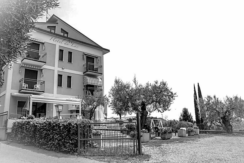 Hotel Du Lac