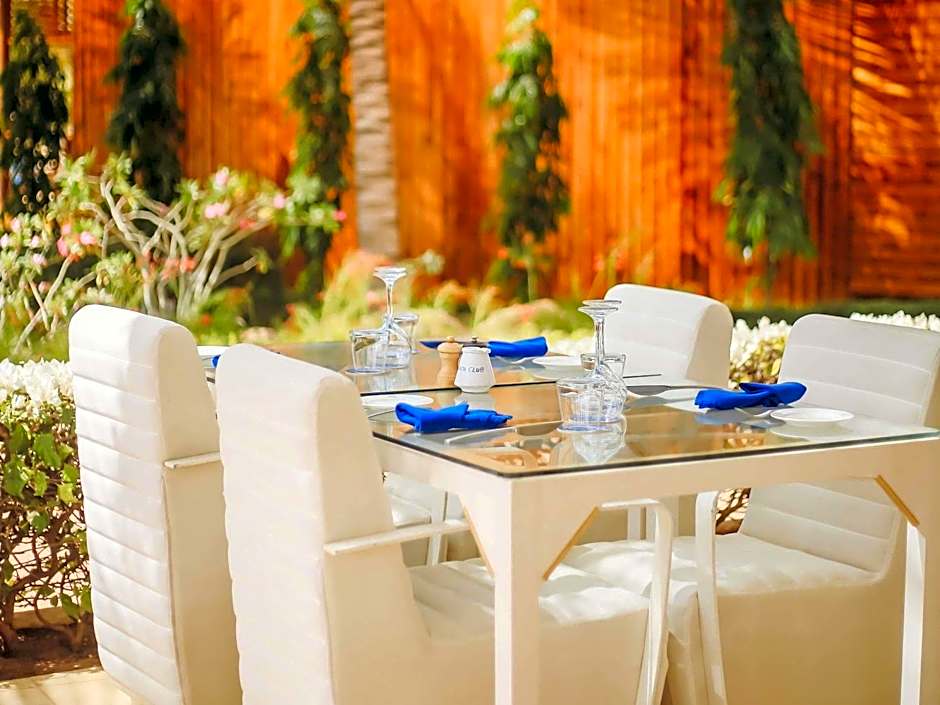 Mövenpick Resort Lamantin Saly