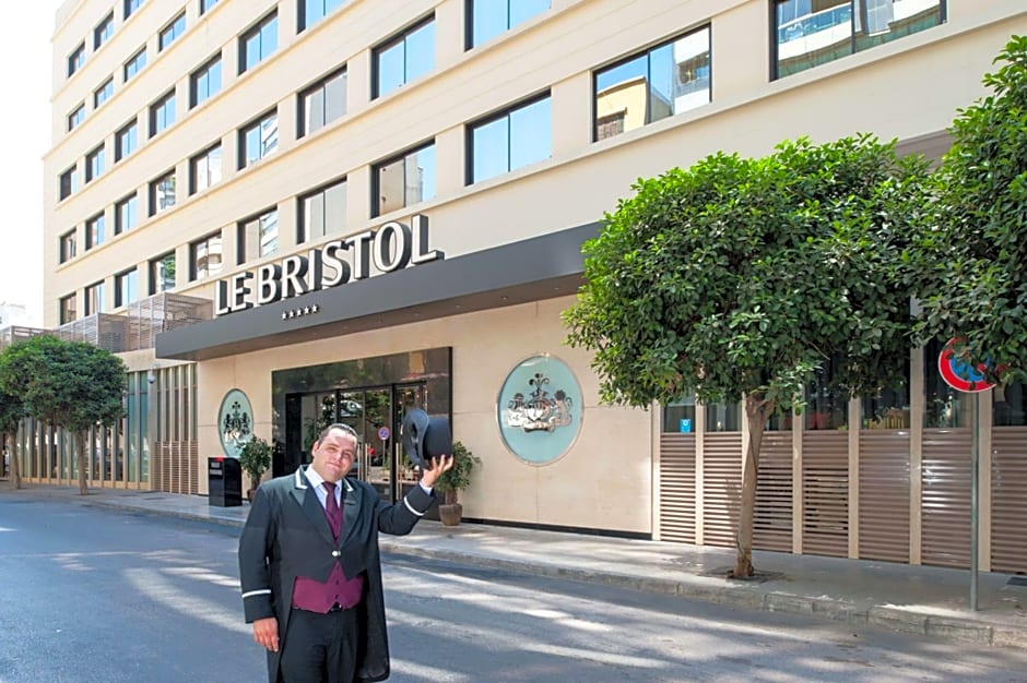 Le Bristol Hotel