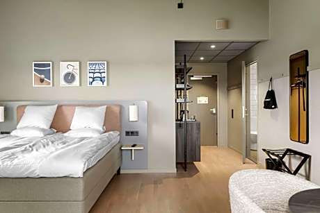 Junior King Suite with Bunk Bed