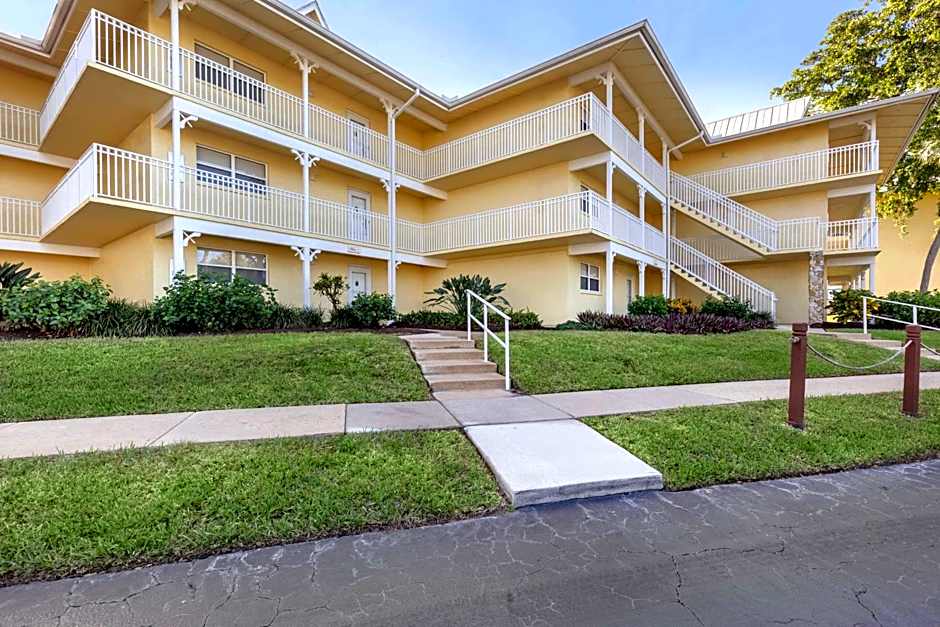 Hilton Vacation Club Charter Club Naples Bay