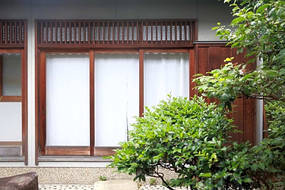 Yuzan Guesthouse