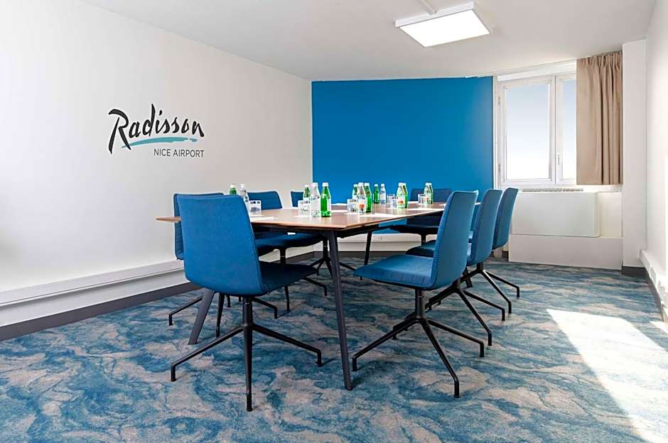 Radisson Hotel Nice Airport