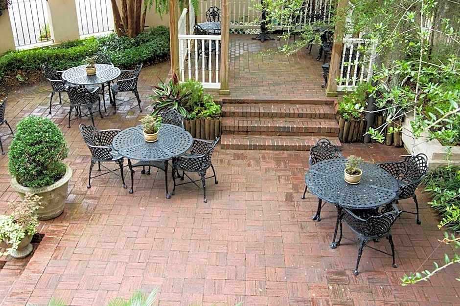 The Presidents' Quarters Inn