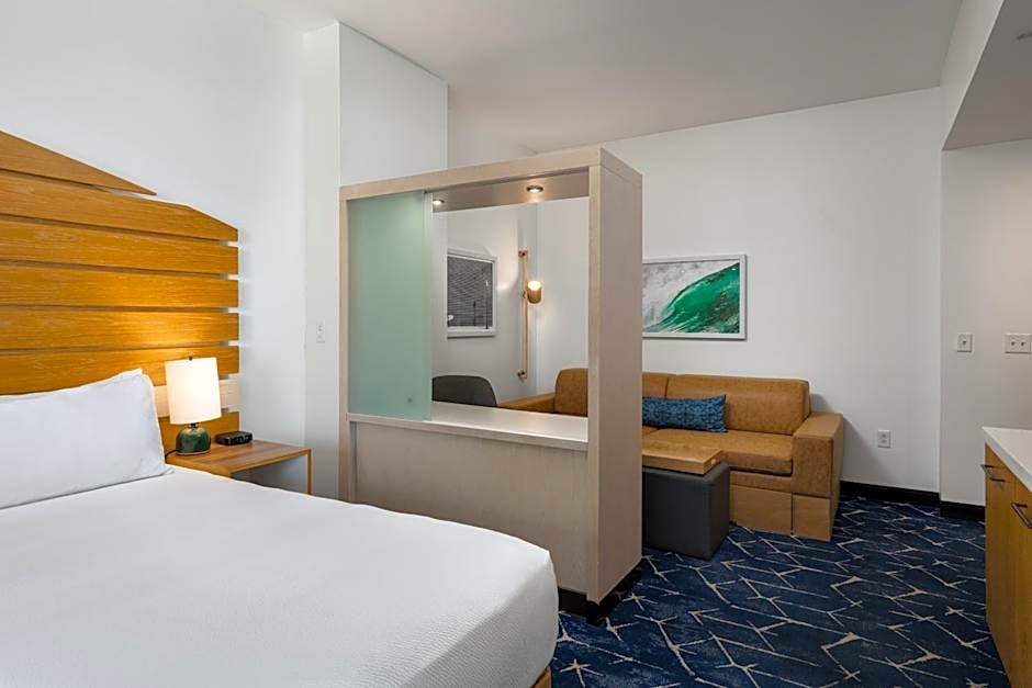 SpringHill Suites by Marriott Oceanside Beach