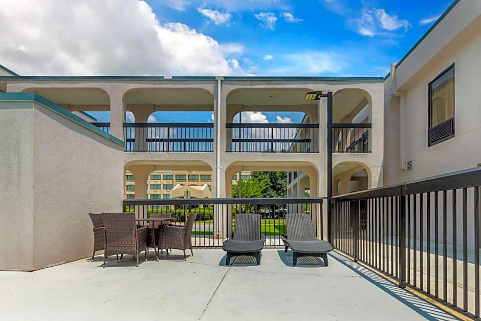 Quality Inn Lumberton North