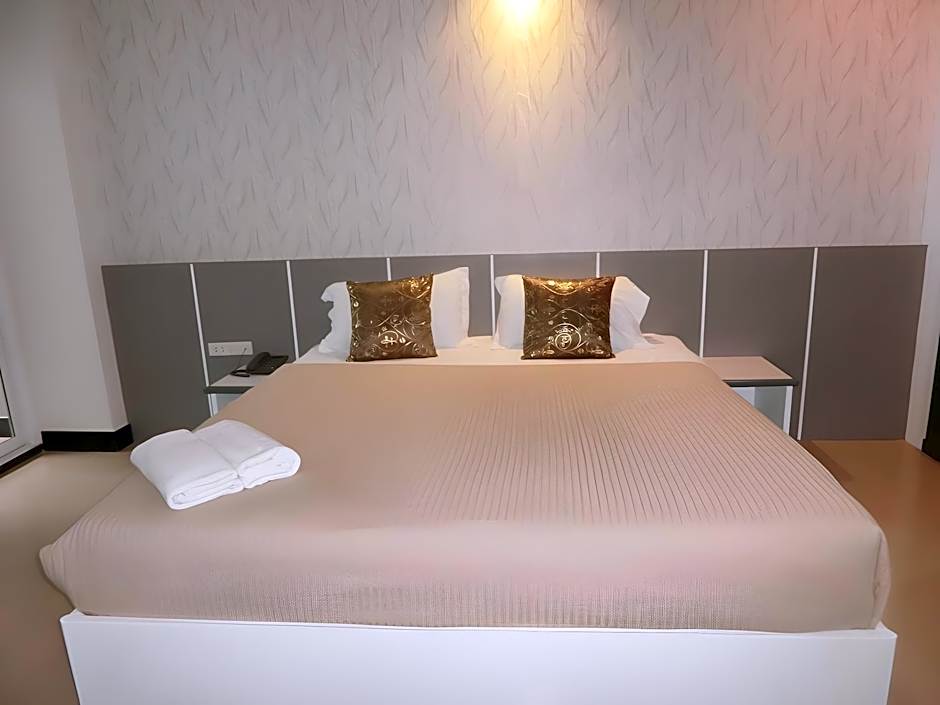 The Premium Residence