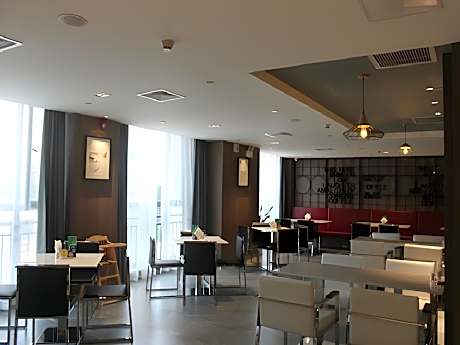 Jinjiang Inn Select Nanjing Getang Subwa Station Meilijian Square