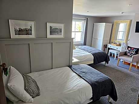 Family Room with Shower