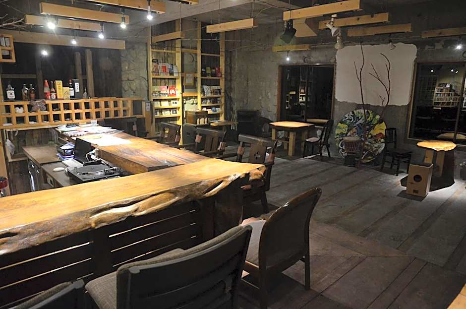 ARtINn 極寒藝術伝染装置