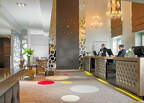 Castlecourt Hotel, Spa & Leisure